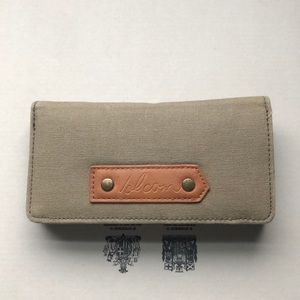 Volcom wallet